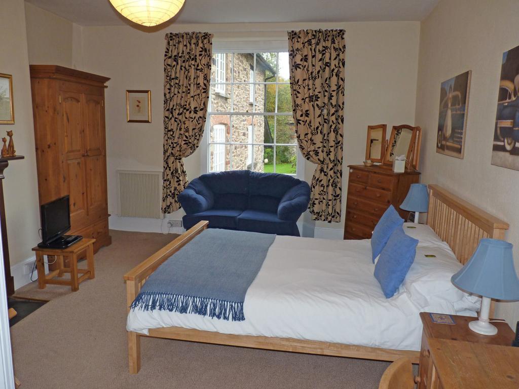 Town Mills Bed and Breakfast Dulverton Rum bild