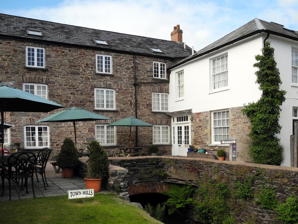 Town Mills Bed and Breakfast Dulverton Exteriör bild