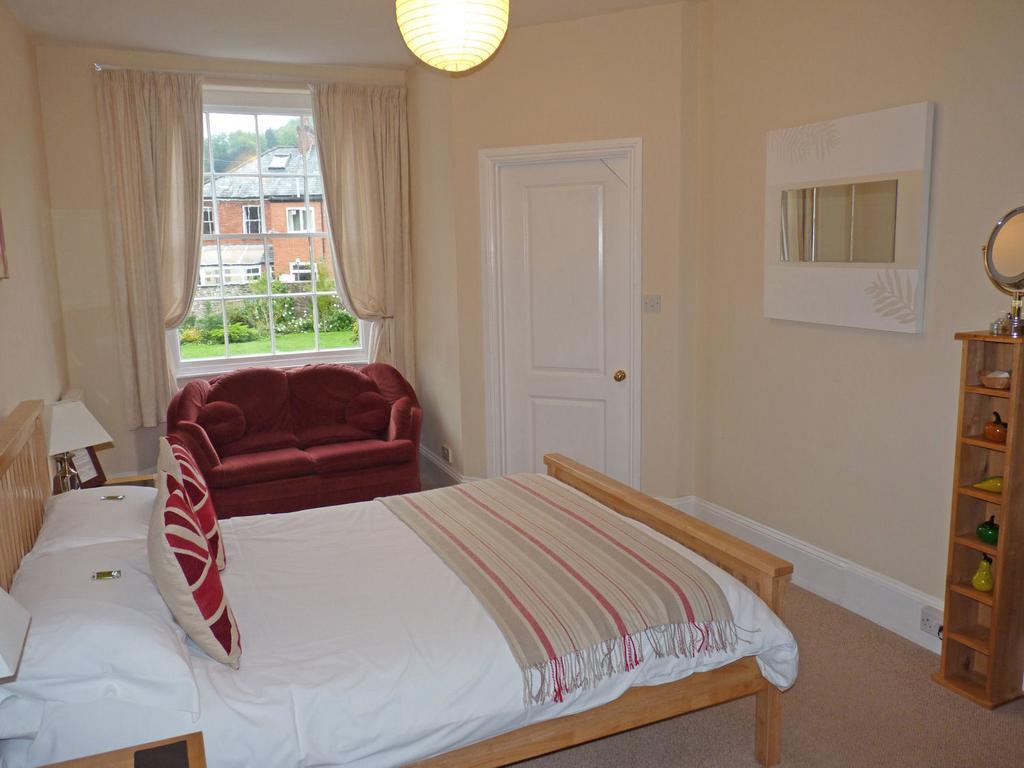 Town Mills Bed and Breakfast Dulverton Rum bild